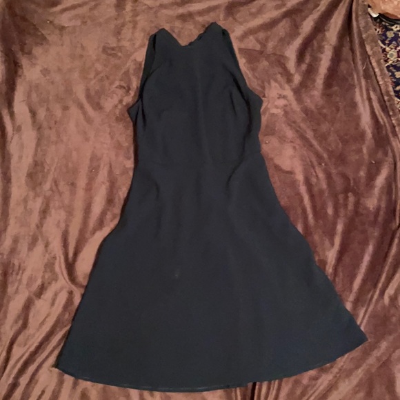 Aritzia Babaton Petros everest green dress size 6 - Picture 2 of 5